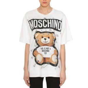 Moschino Women's White Safety Pin Bear Cotton Jersey T-shirt. Large. Loose fit